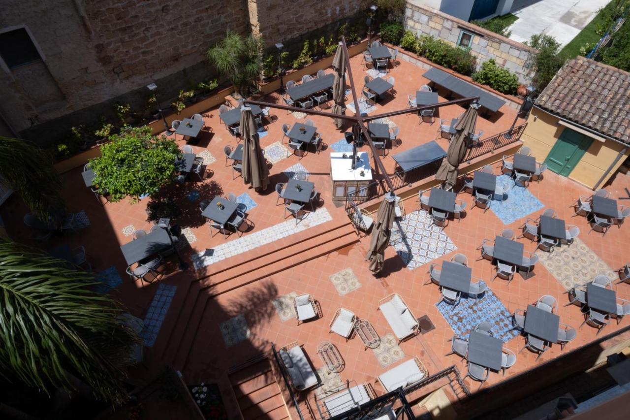 Hotel Borgo Di Ciaula Santa Flavia Exterior foto